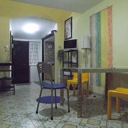 Monolocale Fronte Strada Napoli Centro Storico 빌라 외부 사진