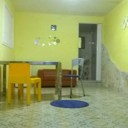 Monolocale Fronte Strada Napoli Centro Storico 빌라 외부 사진