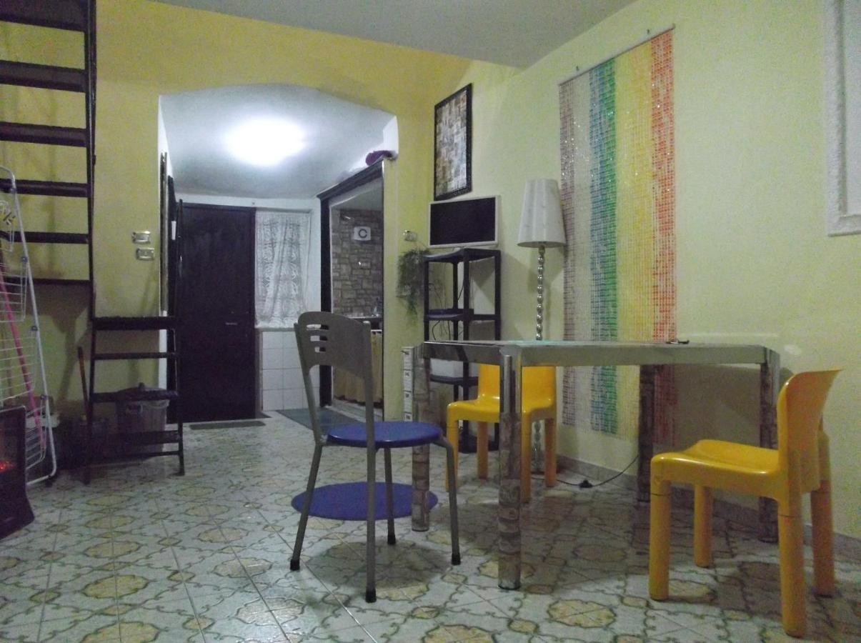 Monolocale Fronte Strada Napoli Centro Storico 빌라 외부 사진